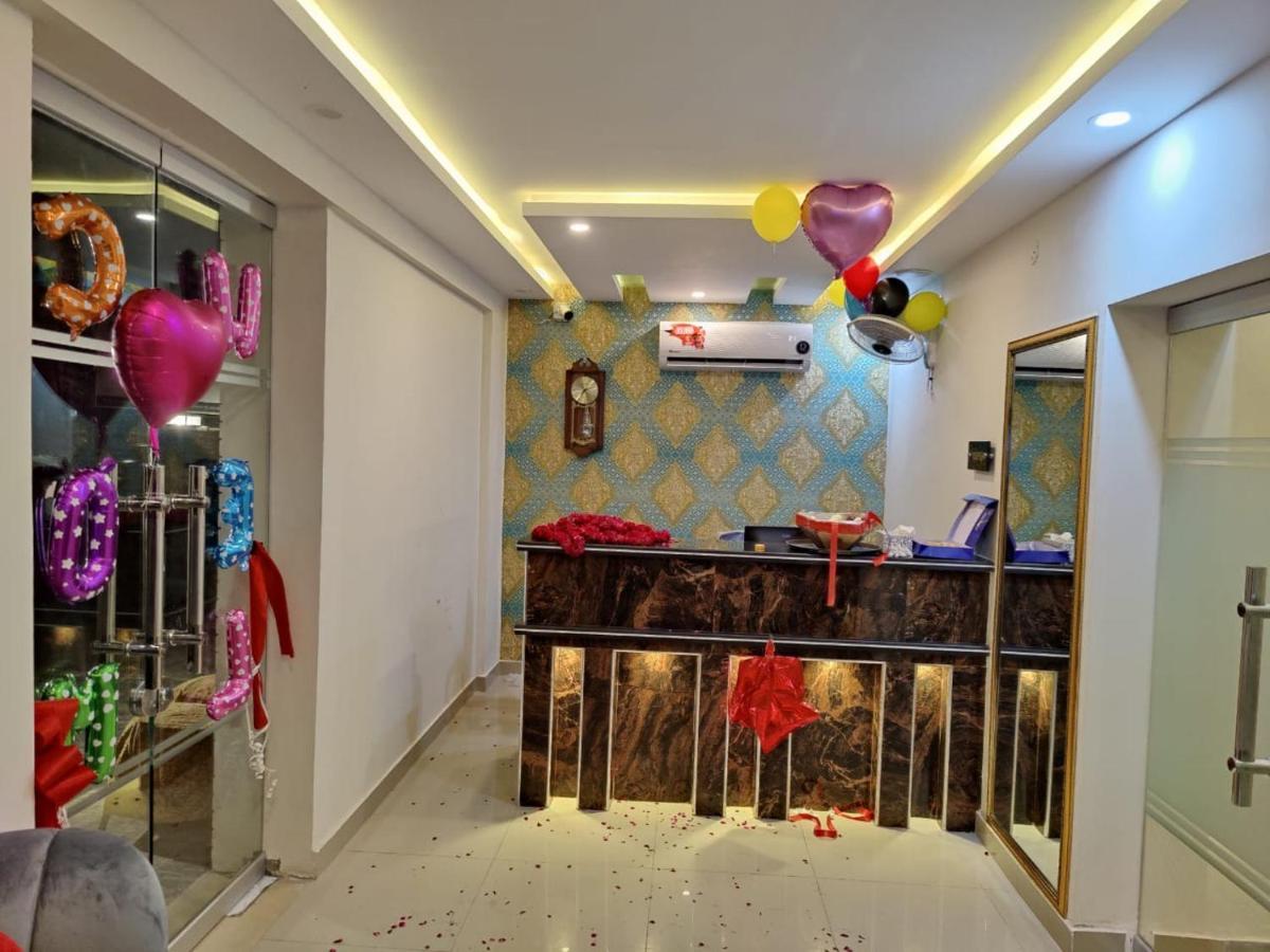 לאהור Red Fort Hotel Gulberg מראה חיצוני תמונה