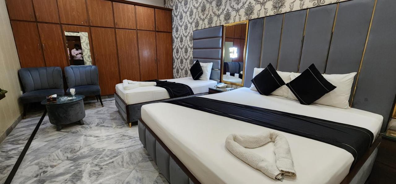 לאהור Red Fort Hotel Gulberg מראה חיצוני תמונה